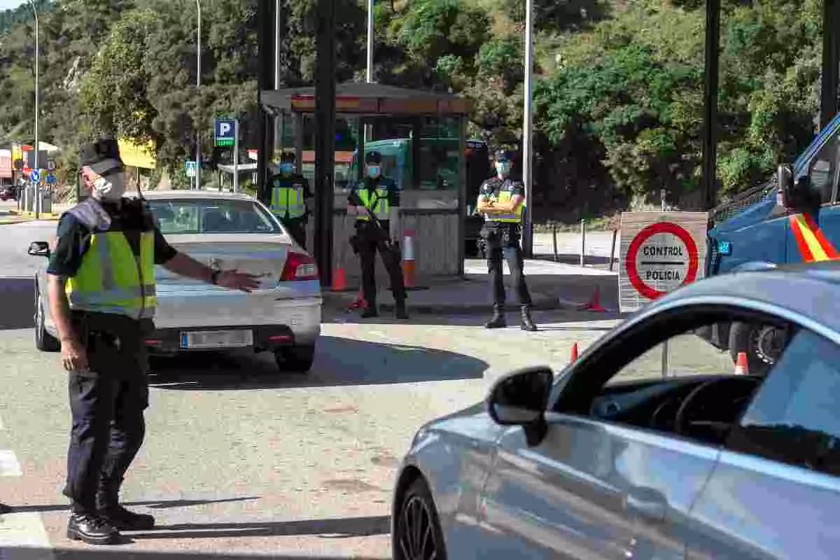 Imatge del control a la frontera de la Jonquera amb França