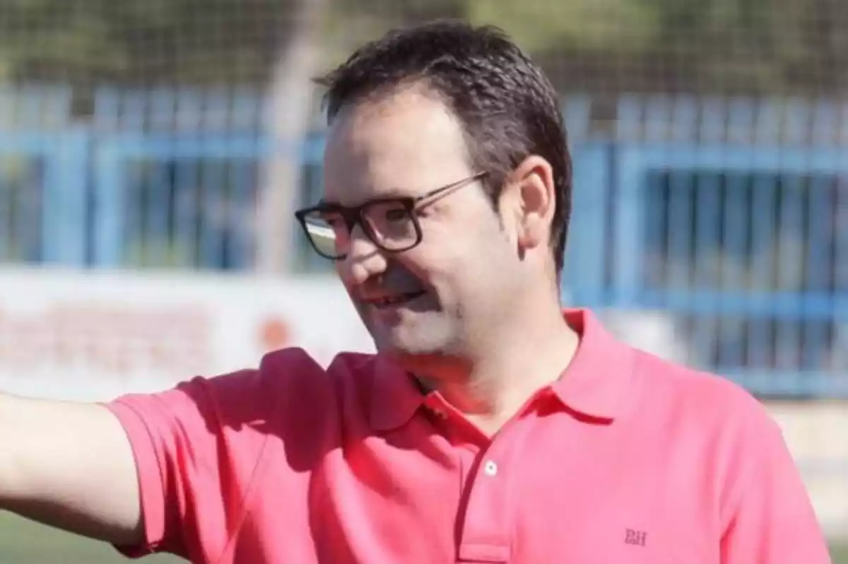 El exfutbolista y entrenador Sergio Pina