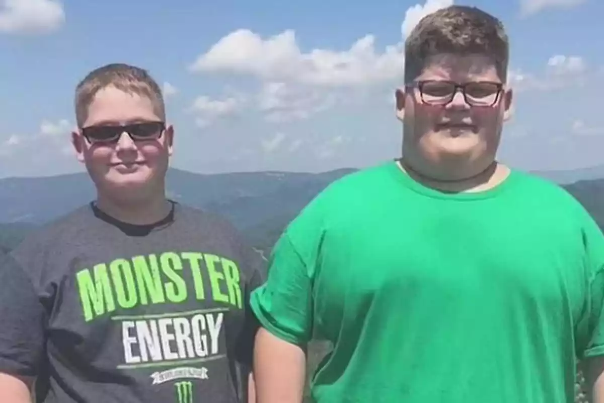 Los gemelos de 16 años Conner y Cole en estado crítico con covid
