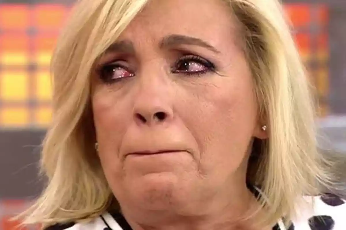 Carmen Borrego llorando en el plató de 'Sálvame'
