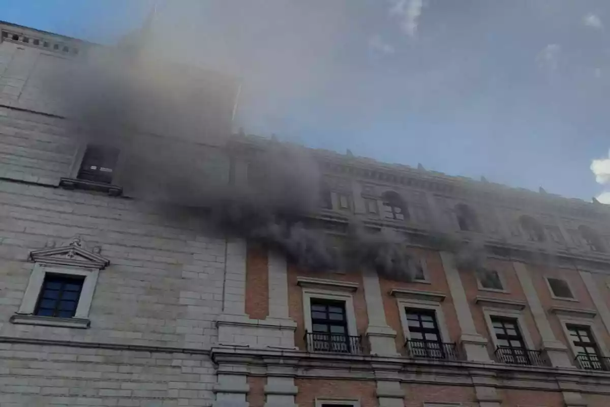 Foto del incendio en Alcázar