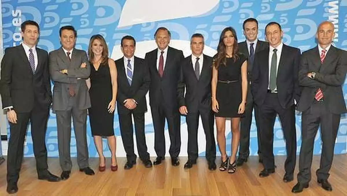 Todos los presentadores de Telecinco en una imagen promocional