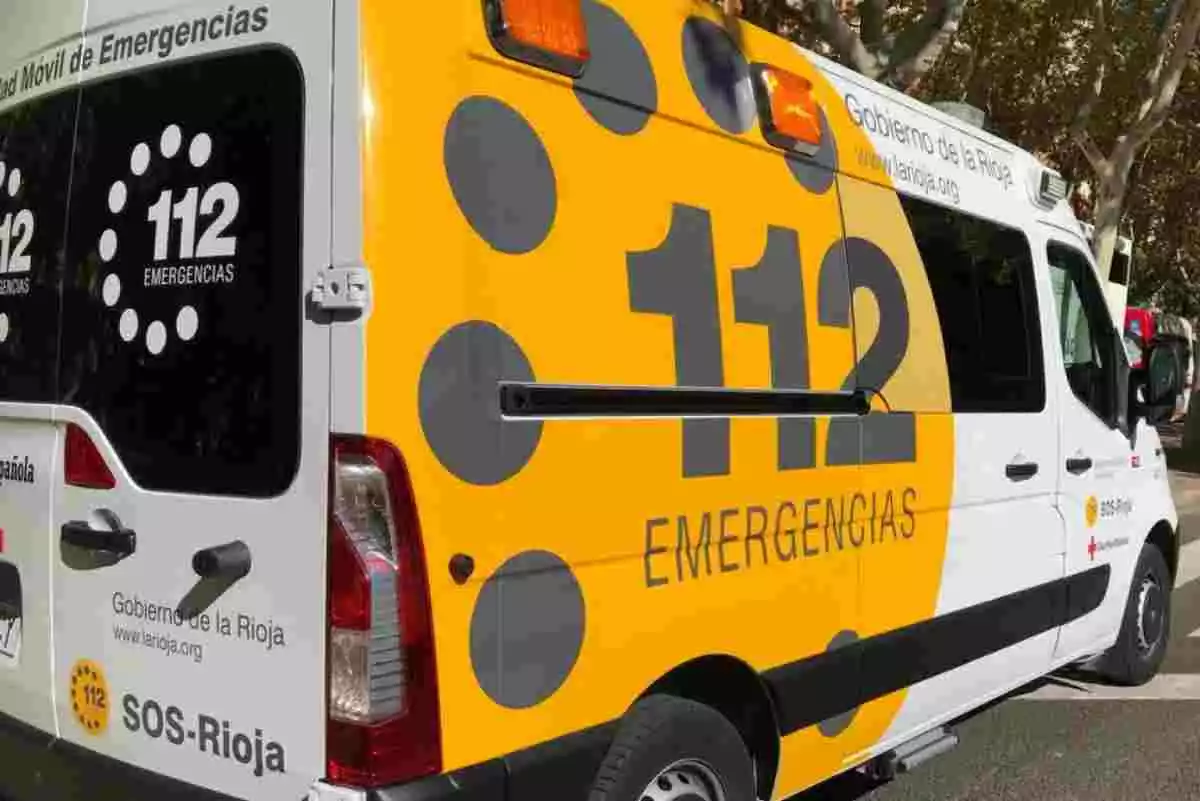Una Unidad Móvil de Emergencias (UME) del servicio 112 de Emergencias de La Rioja