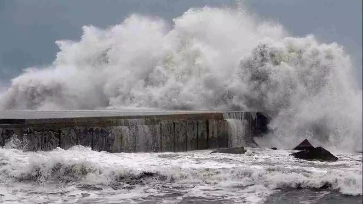 Imagen de un temporal marítimo muy fuerte