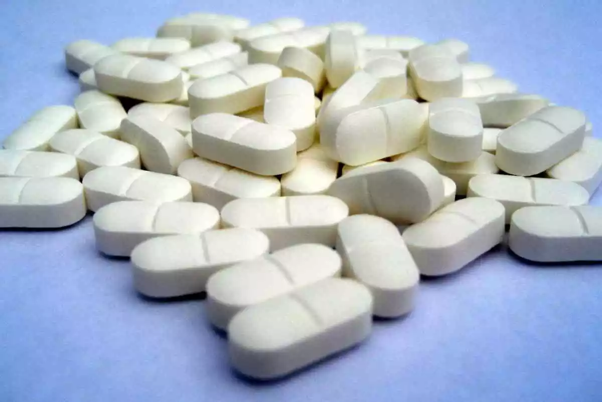Imagen de archivo de pastillas de Ibuprofeno