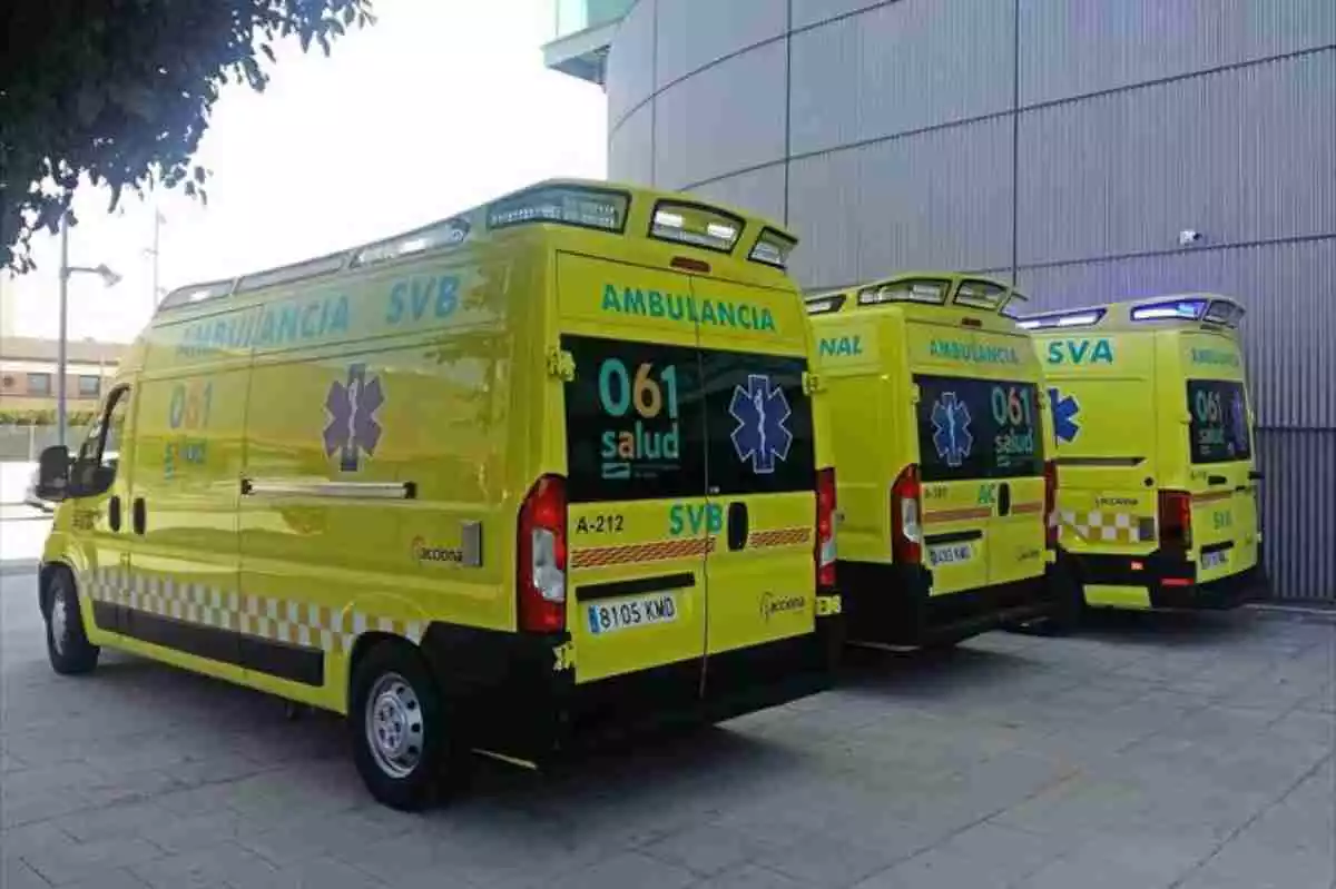 Ambulancia del servicio de salud de Aragón