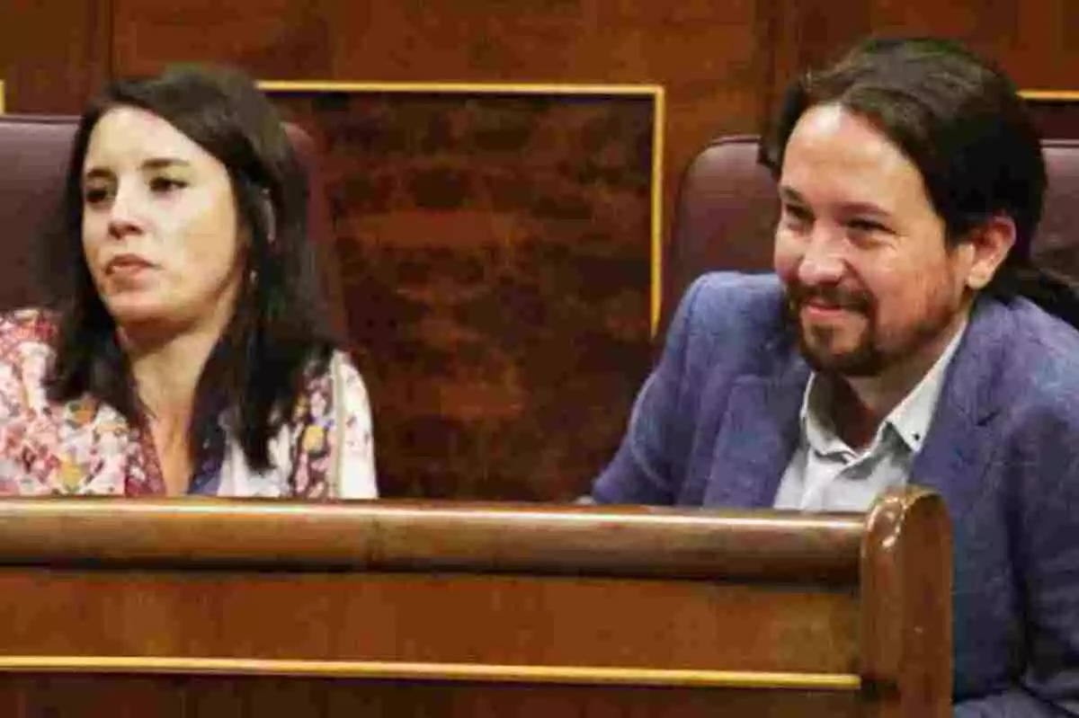 Pablo Iglesias e Irene Montero denunciados por sus vecinos