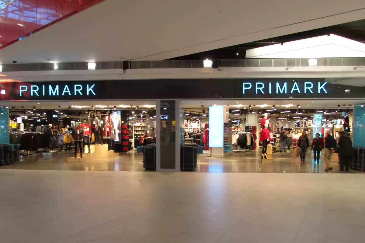 Tienda Primark en un centro comercial
