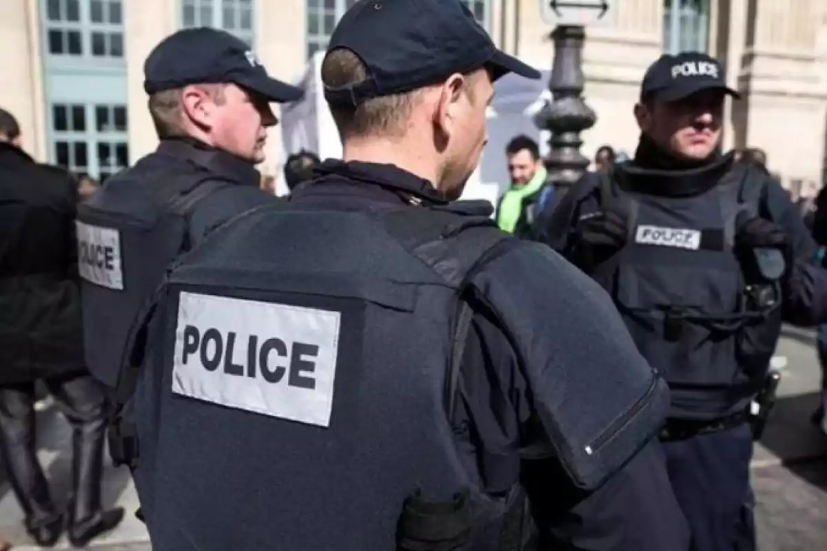 Agentes de la Policía francesa durante un suceso