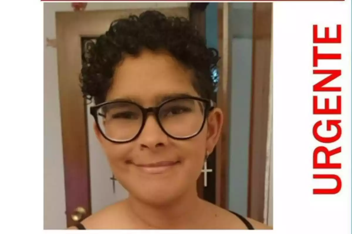 Claudia, joven de 22 años desaparecida en Zaragoza