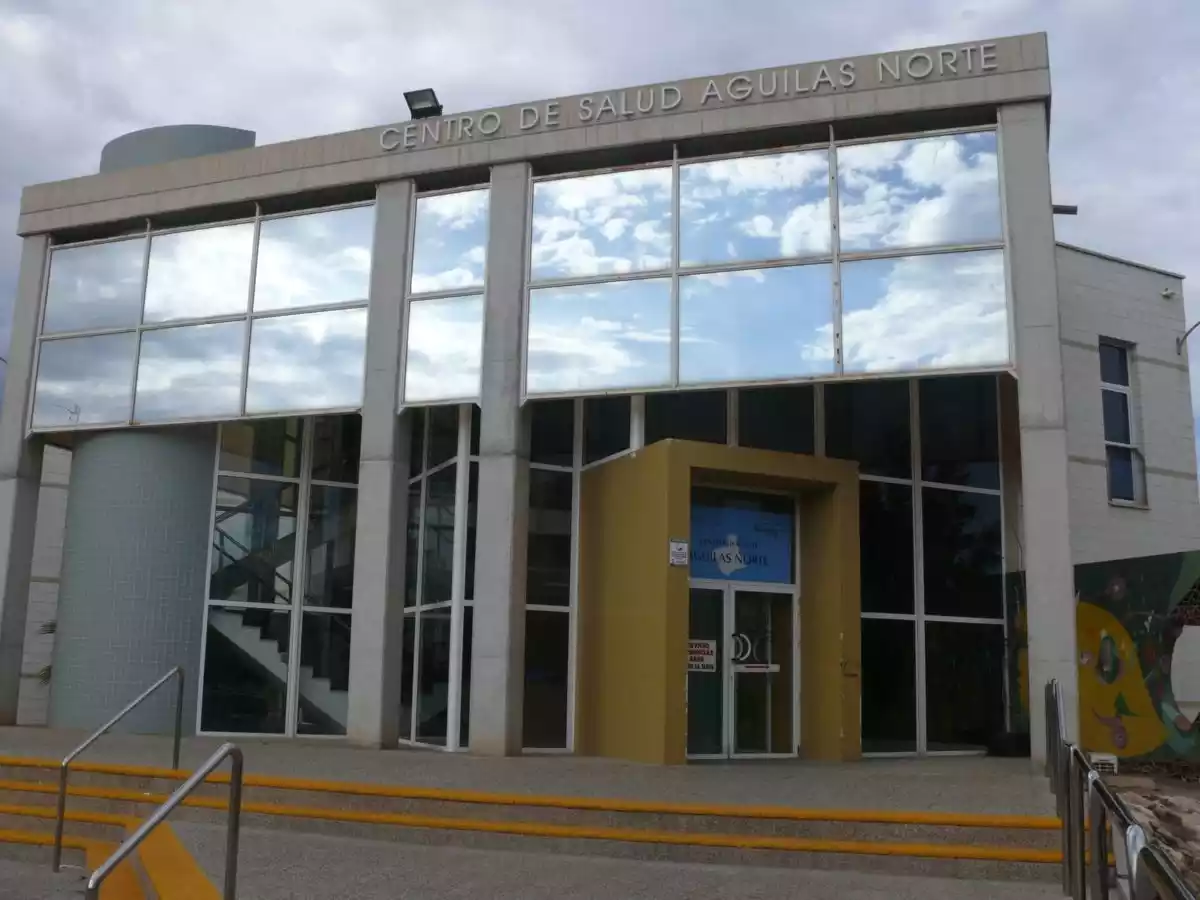 Fachada del Centro de Salud de Águilas-Norte, en Murcia