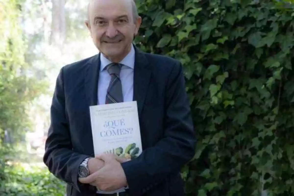 Miguel Ángel Martínez-González, autor del libro '¿Qué comes?'