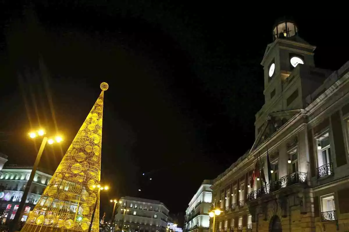 Árbol de Navidad en la Puerta del Sol