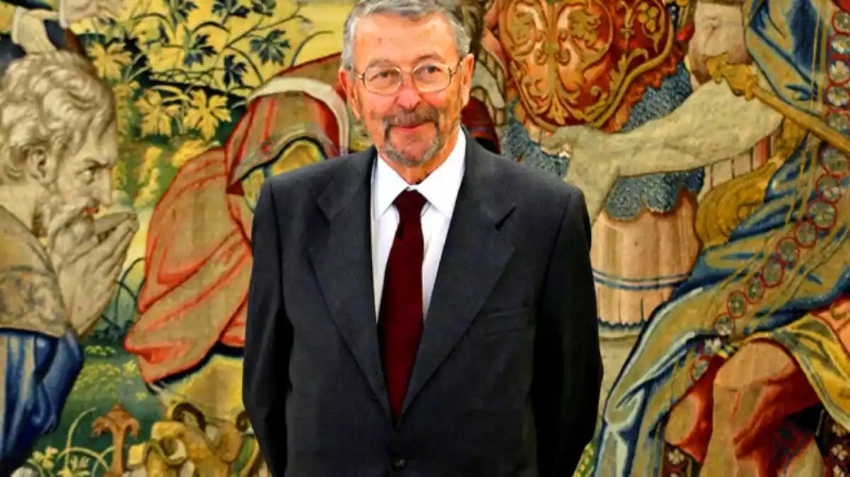 Alberto Oliart, ex ministro y presidente de 'RTVE'