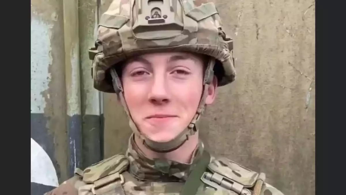 Cobhan Mclelland con su uniforme militar