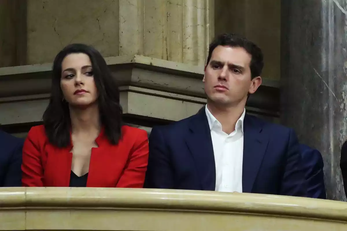 Inés Arrimadas y Albert Rivera en la tribuna de invitados del Parlamento catalán (07/10/2019).