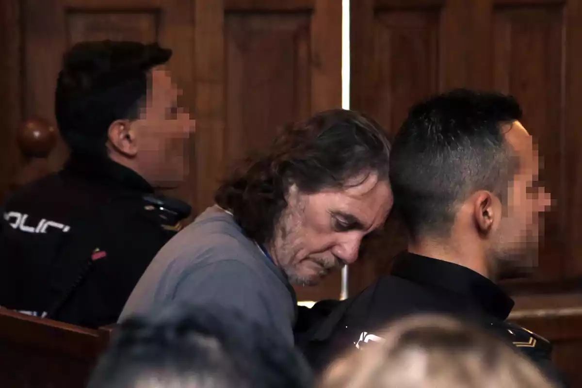 José Ramón Prado Bugallo ‘Sito Miñanco’ acudiendo a declarar a la Audiencia Provincial de Pontevedra, el 25 de octubre de 2018