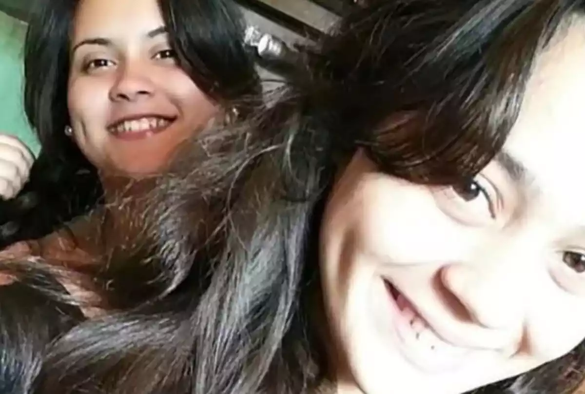 Aldana y Marina, dos hermanas 21 y 29 años en una imagen de sus redes sociales