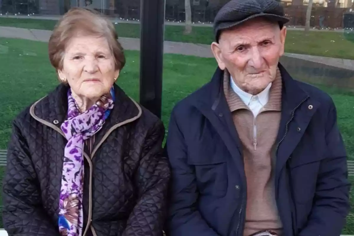 Josefa, 98 años, y Jesús, 105, el matrimonio fallecido con horas de diferencia en O Burgo (La Coruña)