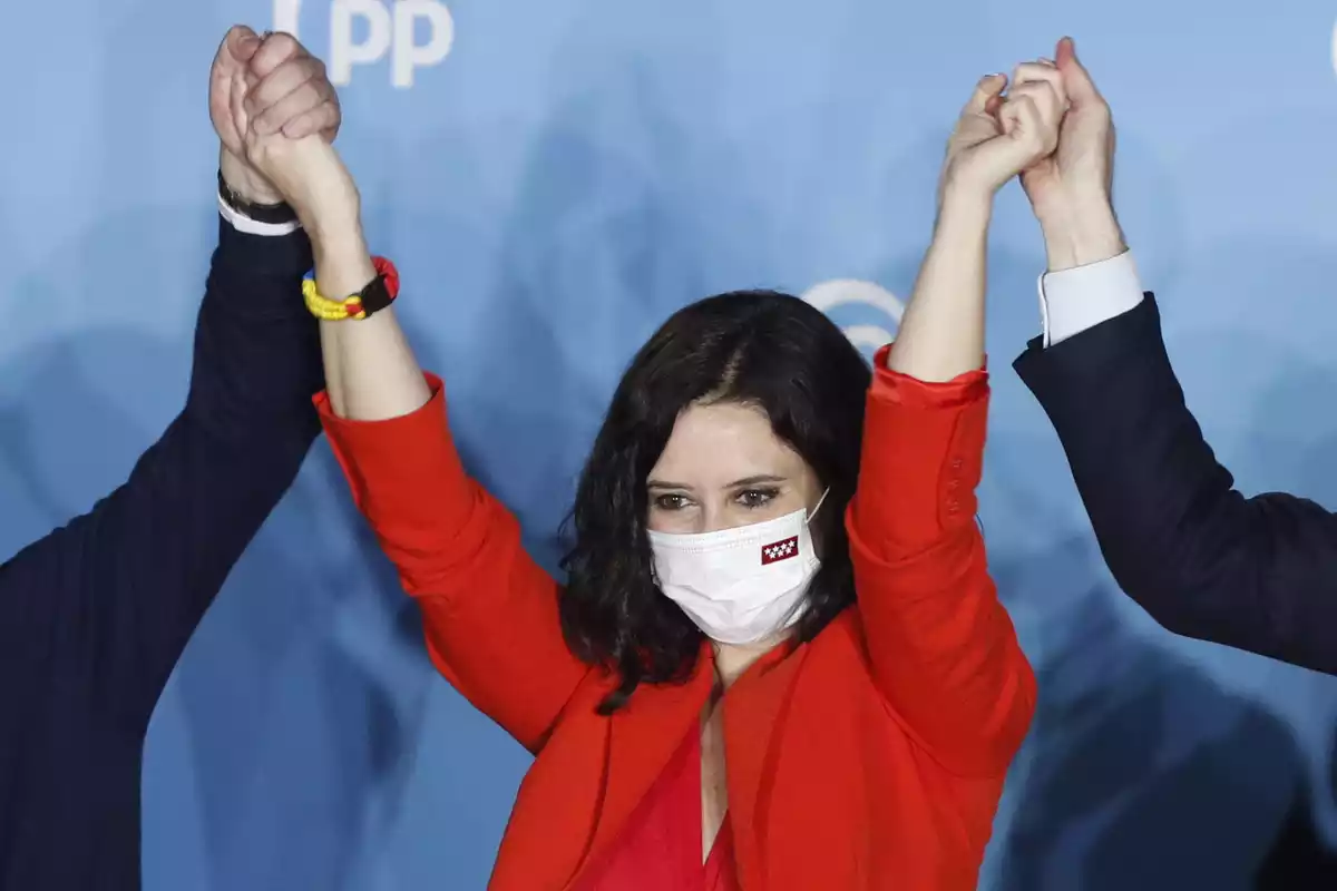 Isabel Díaz Ayuso celebrando su victoria en las elecciones en Madrid del 4 de mayo del 2021