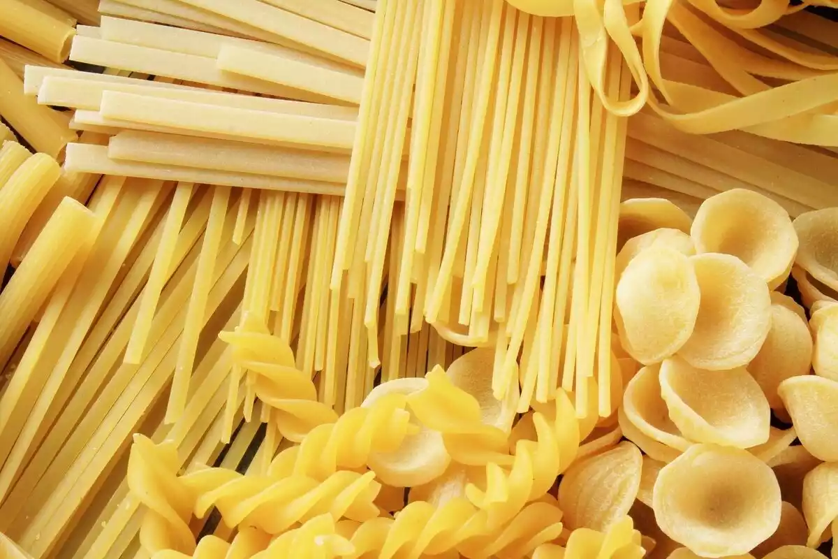Foto de diferentes tipos de pasta