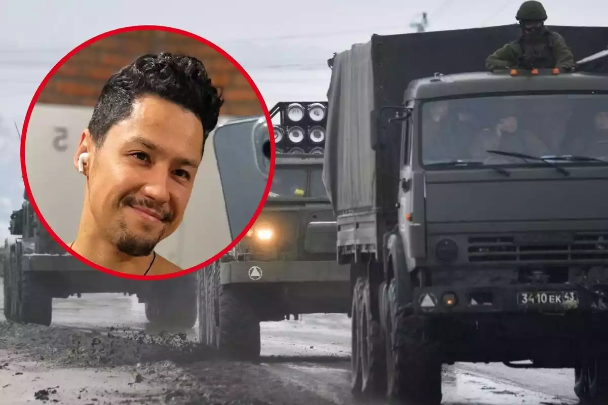 Montaje con la cara del actor Pasha Lee y un fondo de vehículos militares en Ucrania