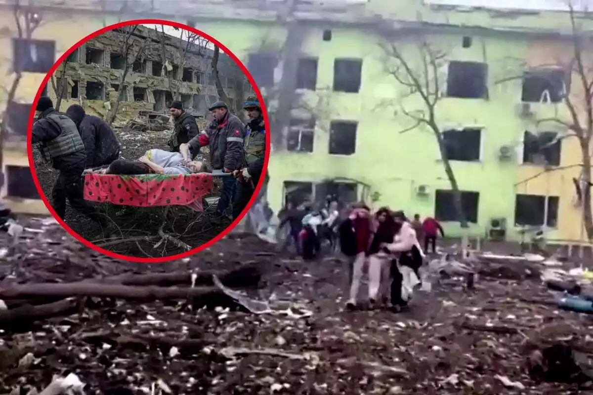 Montaje de fotos de la embarazada herida en la ofensiva rusa y los destrozos del hospital de Mariúpol