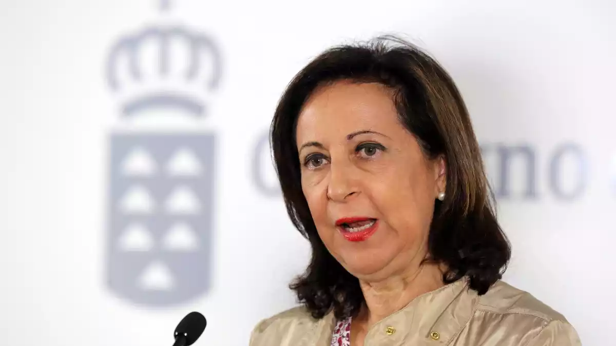 Margarita Robles assumirà Exteriors temporalment quan Borrell deixi de ser ministre
