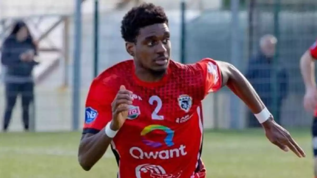 Jordan Diakiese, futbolista del Furiani Agliani